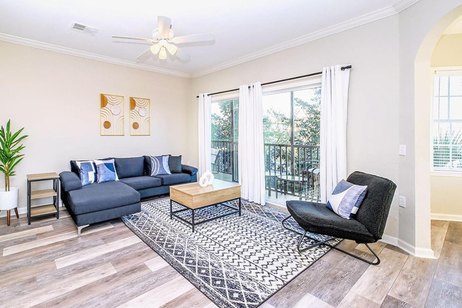 Bright & Modern 2Br Condo With Pool & Hot Tub, Near Disney! Orlando Luaran gambar