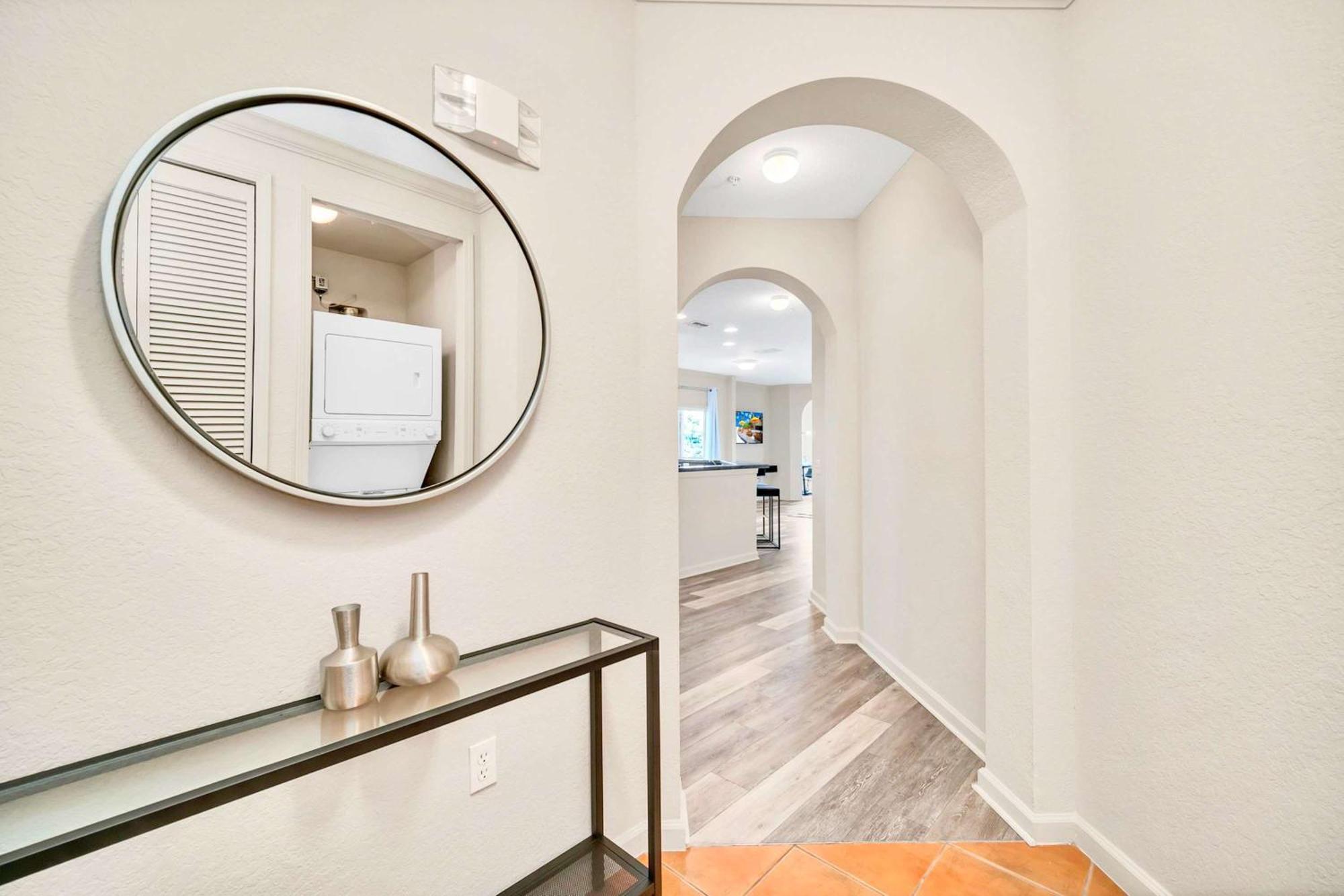 Bright & Modern 2Br Condo With Pool & Hot Tub, Near Disney! Orlando Luaran gambar