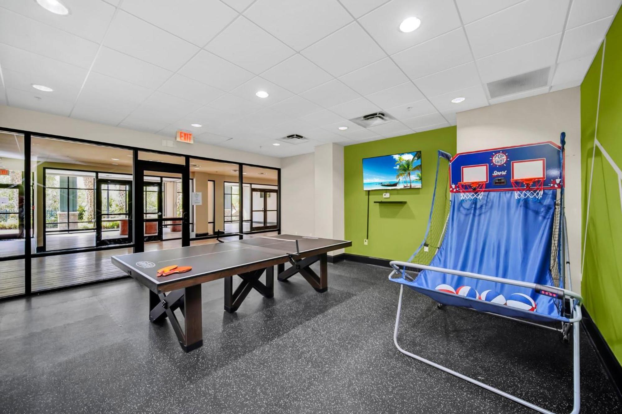 Bright & Modern 2Br Condo With Pool & Hot Tub, Near Disney! Orlando Luaran gambar