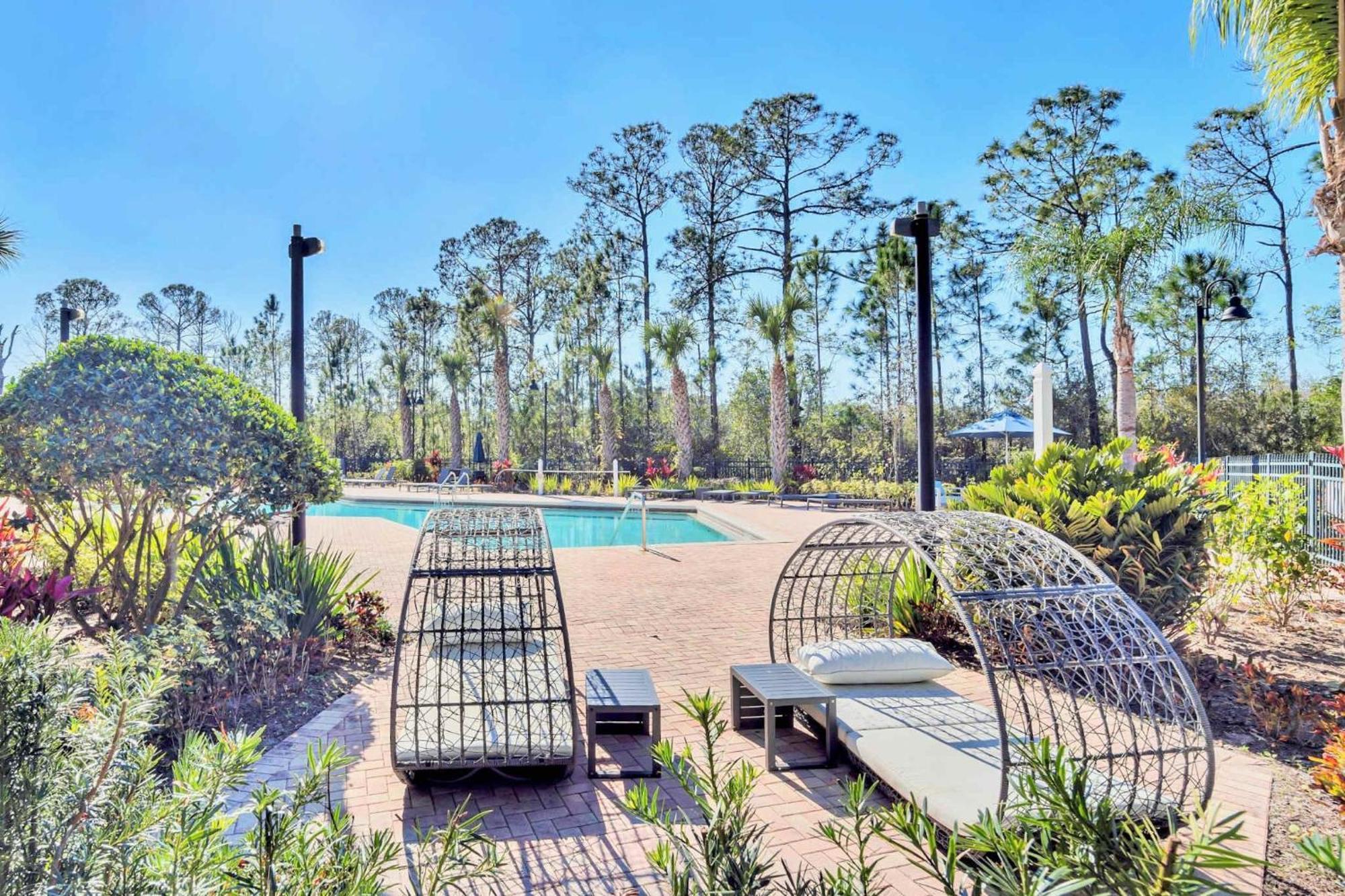 Bright & Modern 2Br Condo With Pool & Hot Tub, Near Disney! Orlando Luaran gambar